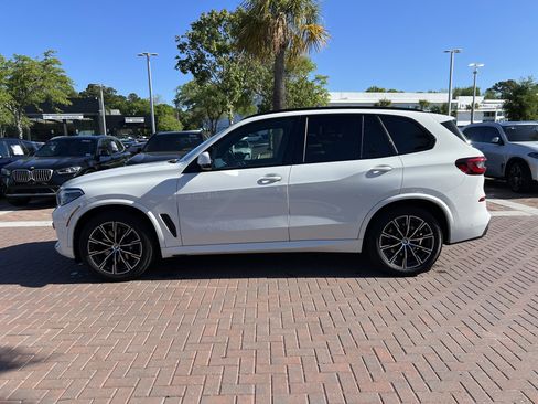 Used 2021 BMW X5 xDrive40i w/ M Sport Package image 7