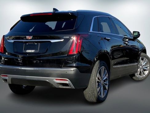 Used 2025 Cadillac XT5 Premium Luxury image 13