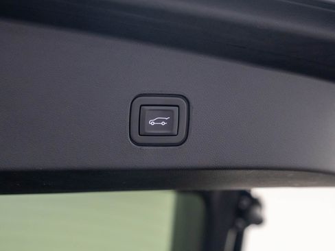 Certified 2025 Cadillac Lyriq Luxury w/ LPO, Floor Liner Package AWD/4WD image 35