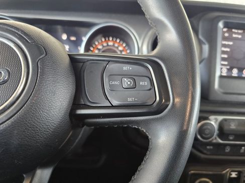 Used 2023 Jeep Wrangler Unlimited Sport AWD/4WD image 16