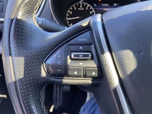 Used 2016 Nissan Maxima Platinum image 31