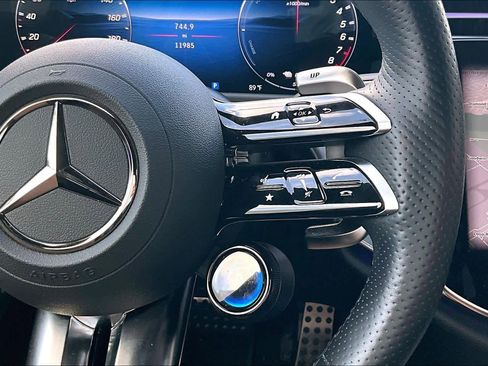 Used 2025 Mercedes-Benz E 53 AMG e 4MATIC Sedan image 22