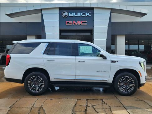 New 2026 GMC Yukon Elevation AWD/4WD image 2