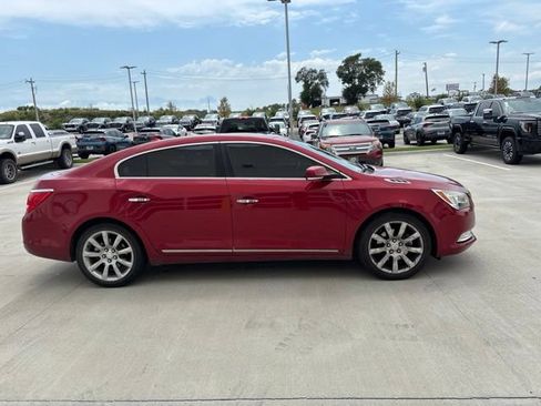 Used 2014 Buick LaCrosse Leather FWD image 2