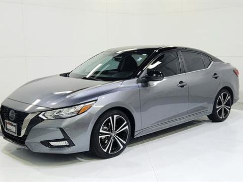 Certified 2023 Nissan Sentra SR w/ Electronics Package image 3