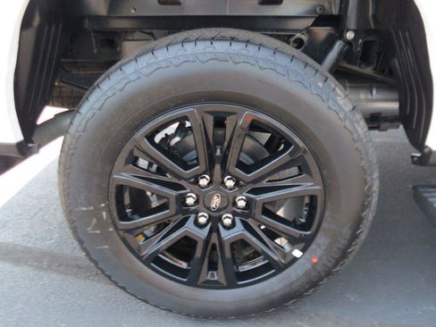 New 2024 Ford F150 Platinum w/ Equipment Group 702A High image 15