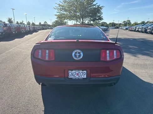 Used 2011 Ford Mustang Premium w/ 203A Rapid Spec Order Code RWD image 5