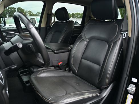 Used 2020 RAM 1500 Big Horn image 7