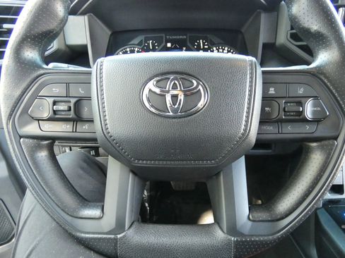 Used 2025 Toyota Tundra SR image 71