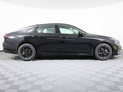 Certified 2025 Kia K5 LXS image 4