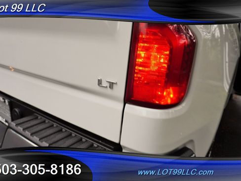 Used 2022 Chevrolet Silverado 1500 LT image 32
