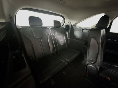 Used 2022 Kia Sorento EX w/ Panoramic Sunroof Package image 41