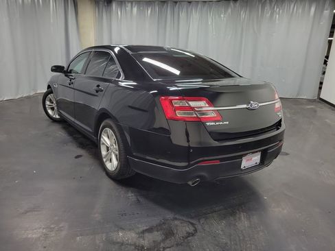 Used 2018 Ford Taurus SEL w/ Equipment Group 201A image 7