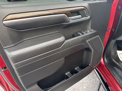 Used 2023 GMC Sierra 1500 Elevation image 16