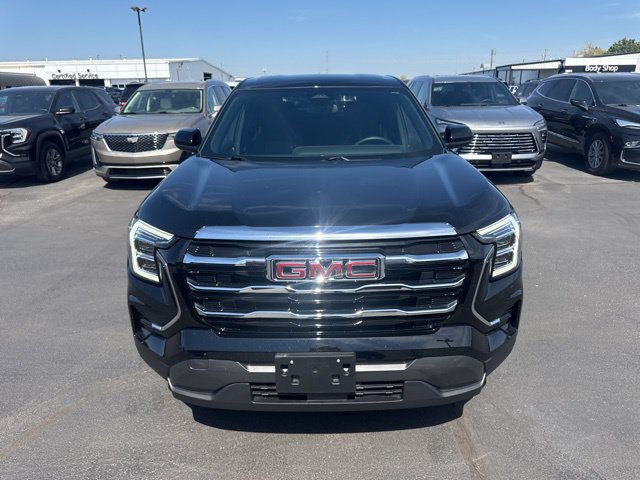 Used 2025 GMC Terrain Elevation AWD/4WD image 9