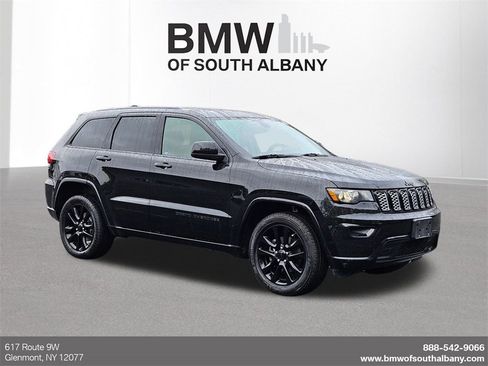 Used 2020 Jeep Grand Cherokee Altitude image 1