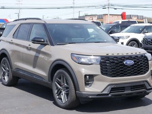 New 2026 Ford Explorer ST-Line AWD/4WD image 8