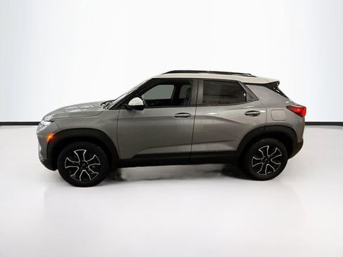 Used 2024 Chevrolet TrailBlazer ACTIV w/ Convenience Package image 9