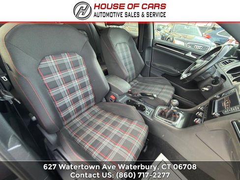 Used 2017 Volkswagen GTI S image 33