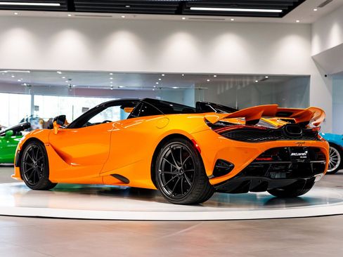 New 2026 McLaren 750S Spider image 28