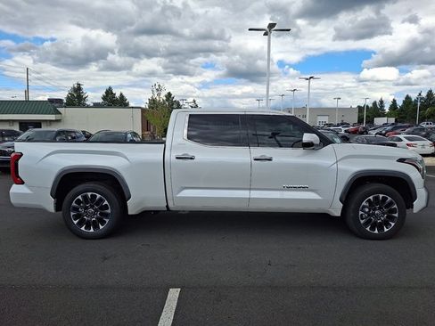 Certified 2023 Toyota Tundra Limited AWD/4WD image 7