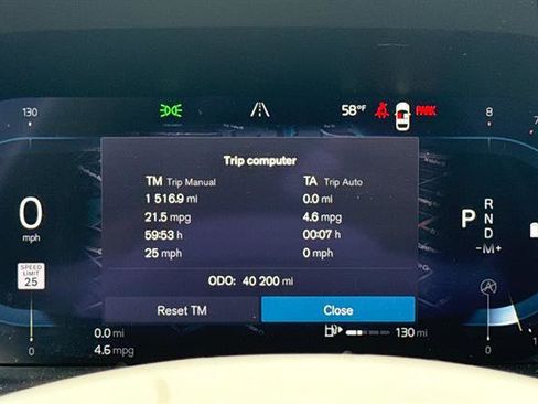 Certified 2023 Volvo XC60 B6 Ultimate w/ Protection Package Premier image 31