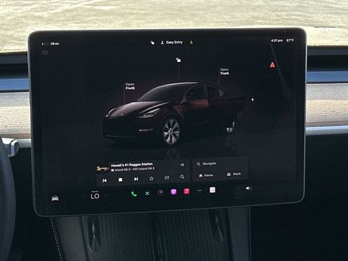 Used 2023 Tesla Model Y AWD image 15