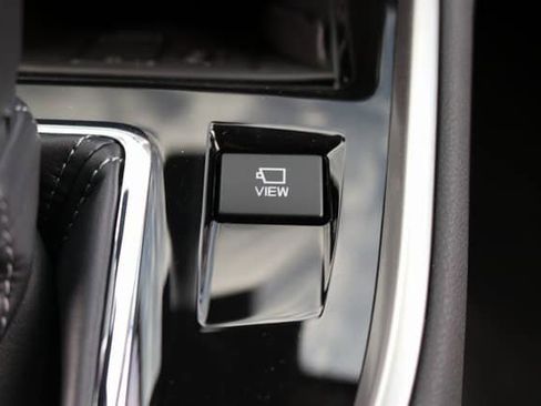 New 2025 Subaru Outback Touring XT image 39