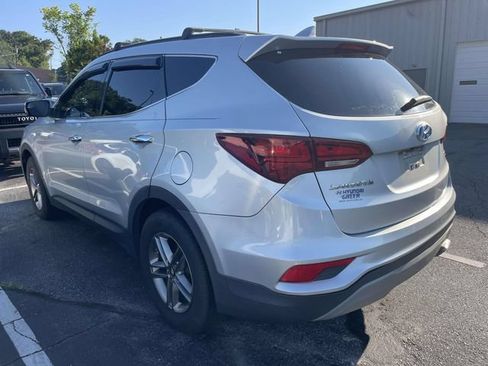 Used 2018 Hyundai Santa Fe Sport w/ 2.4L Value Package 02 FWD image 8
