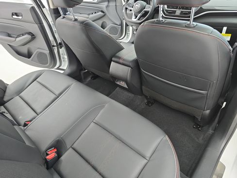 New 2025 Nissan Altima 2.5 SR w/ SR Premium Package image 11