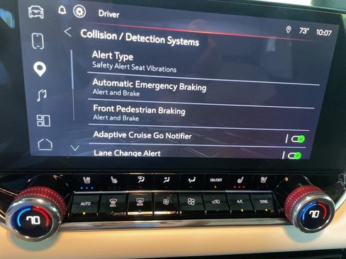 Used 2024 GMC Canyon AT4X w/ AT4X AEV Edition AWD/4WD image 11