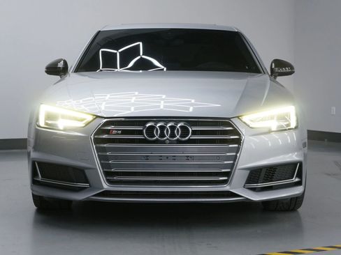 Used 2018 Audi S4 Prestige image 3