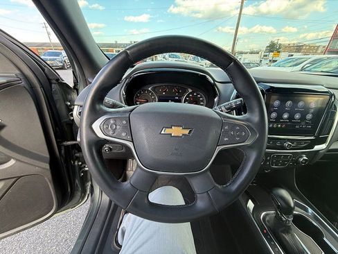 Used 2023 Chevrolet Traverse LT w/ LPO, Floor Liner Package image 27