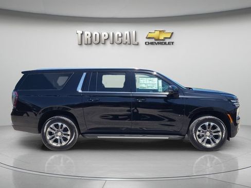 New 2026 Chevrolet Suburban LT w/ Comfort Package RWD image 6