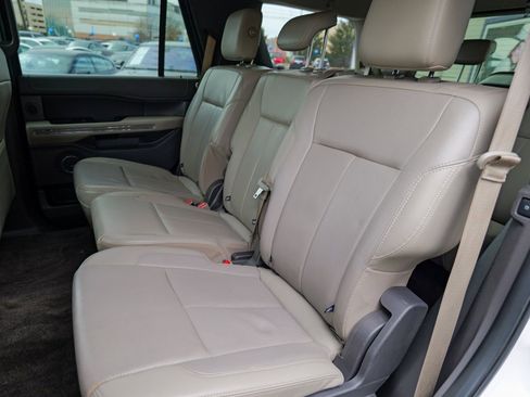 Used 2018 Ford Expedition XLT w/ Equipment Group 202A image 25