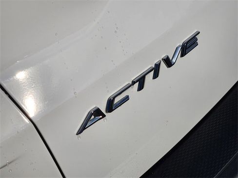 Used 2024 Ford Escape Active image 12