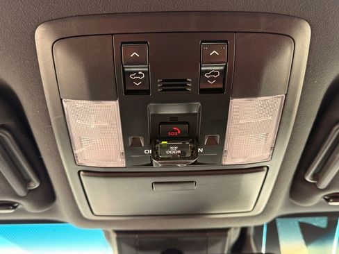 Certified 2023 Lexus GX 460 Premium image 34