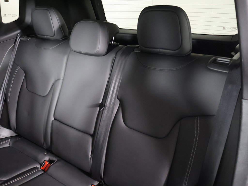 Used 2022 Jeep Renegade Limited AWD/4WD image 31
