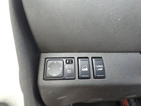 Used 2021 Nissan Frontier PRO-4X w/ Pro-4x Utility Package AWD/4WD image 42