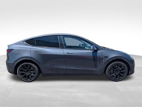 Used 2020 Tesla Model Y Long Range AWD/4WD image 8
