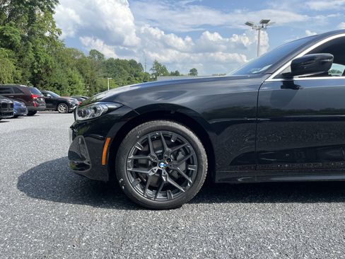 Used 2025 BMW 330i xDrive Sedan image 3