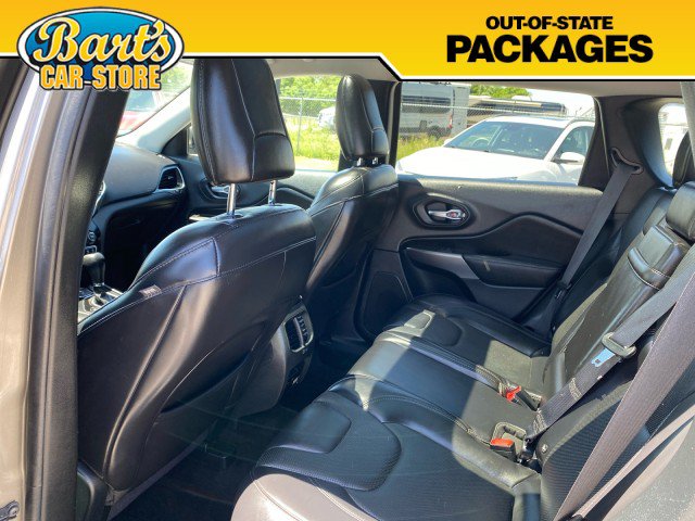 Used 2019 Jeep Cherokee Limited AWD/4WD image 20