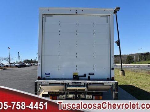 New 2025 Chevrolet Low Cab Forward image 7