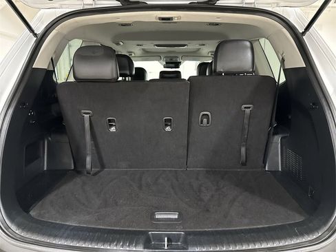 Used 2020 Kia Telluride S w/ S 8 Passenger Seating Package image 24