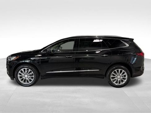 Used 2020 Buick Enclave Premium w/ Surround and Sites Package FWD image 4