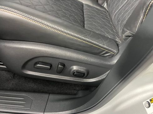 Used 2024 Nissan Murano Platinum w/ Cargo Package image 23