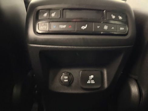 Used 2024 Hyundai Palisade SEL w/ Premium Package image 17