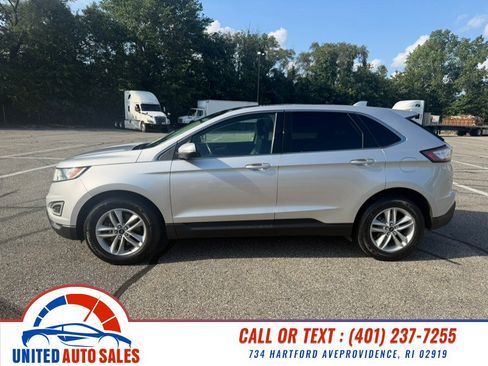 Used 2018 Ford Edge SEL w/ Equipment Group 201A AWD/4WD image 2