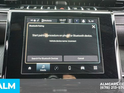 Used 2025 Jeep Grand Cherokee Altitude AWD/4WD image 37