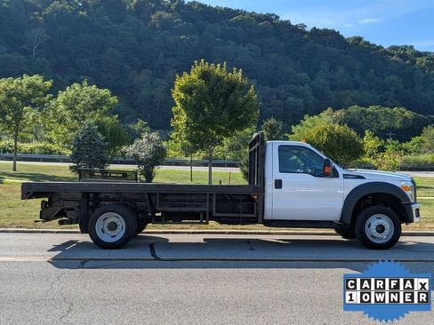 Used 2016 Ford F550 4x4 Regular Cab Super Duty image 4